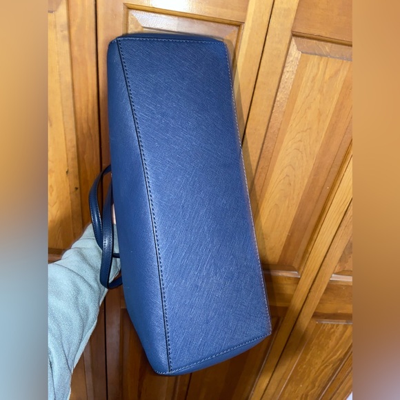 Coach Madison Tote Bag - Picture 6 of 7